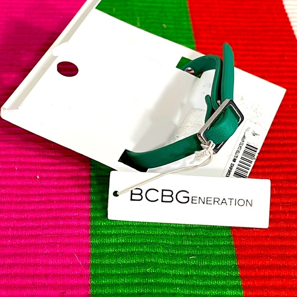 NWT BCBGeneration Mini Glitter Coated Affirmation Bracelet JOY in Green/Silver - Picture 4 of 4